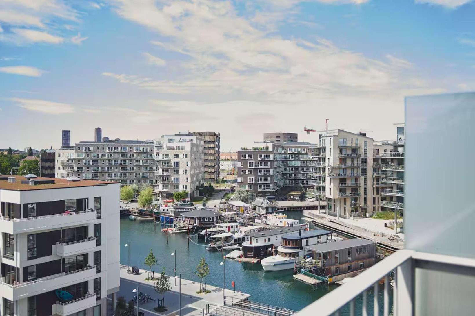 Luxury - Harbour View Apartment